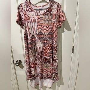 XS Lularoe Carly
